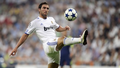 开云官方平台-RNG明星选手动态追踪，rng大动作