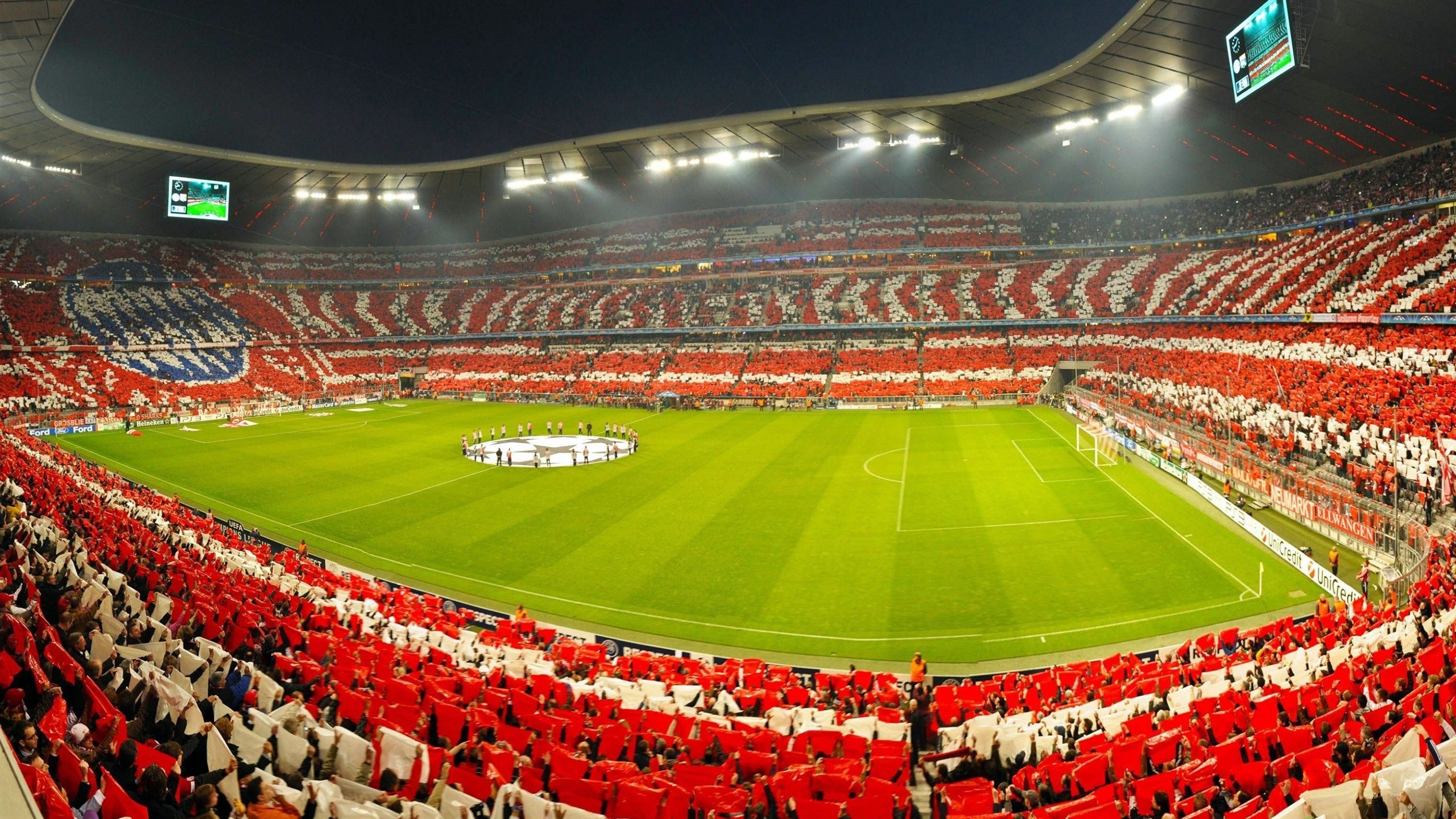 精彩绝伦的比赛中让球迷们尽享视觉盛宴,球赛很精彩